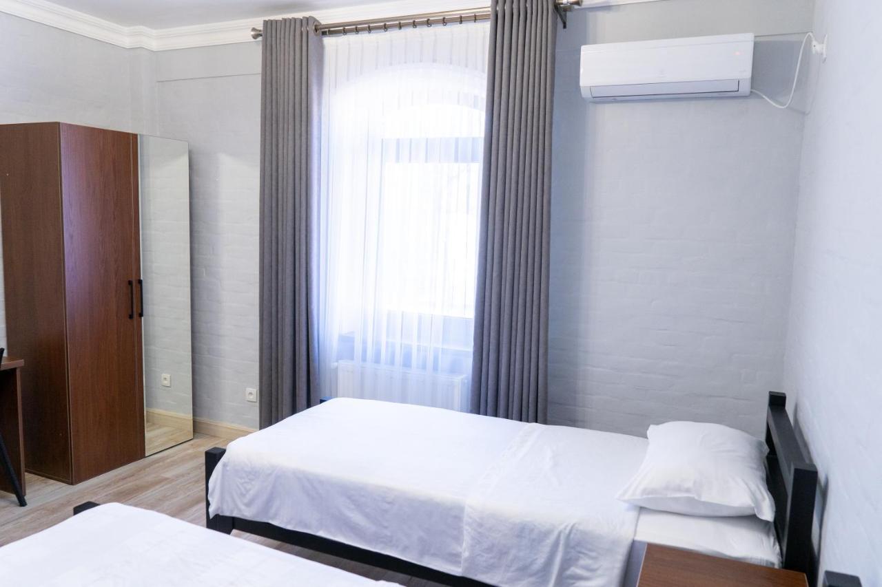Nest Inn Tashkent Exterior photo