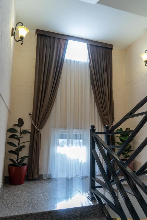 Nest Inn Tashkent Exterior photo